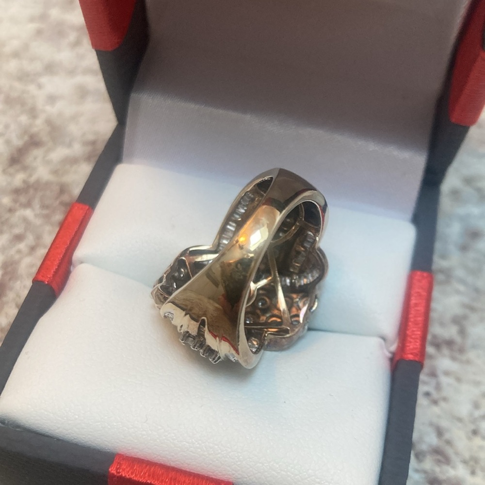 Diamond Cocktail Ring - Picture 8 of 9